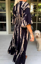 Load image into Gallery viewer, Boho Bell Sleeve Print Maxi Dress
