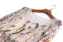 Load image into Gallery viewer, Floral Embroidery Maxi Dress