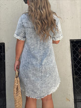 Load image into Gallery viewer, Classci Washed Shirt Dress