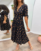 Load image into Gallery viewer, Black Dots Print Short Sleeve Midi Dress
