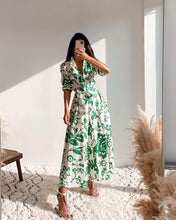 Load image into Gallery viewer, Green Collar Long Sleeve Floral Midi Dress