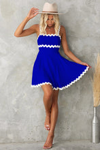 Load image into Gallery viewer, Contrast Trim Square Neck Mini Dress