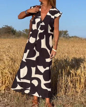 Load image into Gallery viewer, White and Black Print Loose Maxi Dress