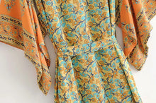 Load image into Gallery viewer, Vintage Print Kimono