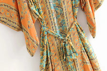 Load image into Gallery viewer, Vintage Print Kimono
