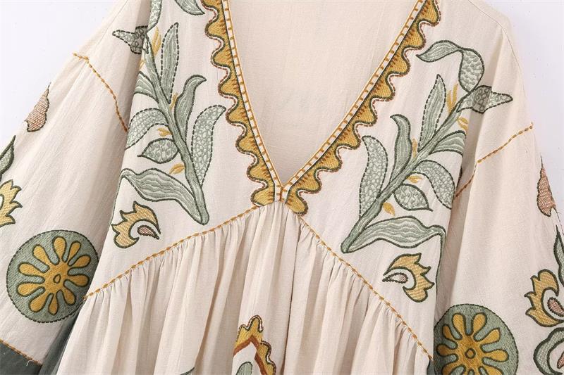 Green Embroidered Loose Mini Tunic Dress – Femmefinery.store