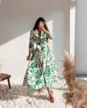 Load image into Gallery viewer, Green Collar Long Sleeve Floral Midi Dress
