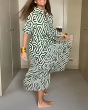Load image into Gallery viewer, Collar Long Sleeves Print Button Down Midi Dress
