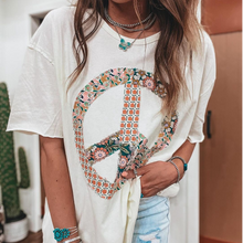 Load image into Gallery viewer, Cotton Peace Wreath Logo Loose T-shirt

