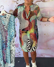 Load image into Gallery viewer, Printed Short Sleeve Mini Dress
