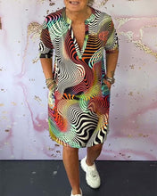Load image into Gallery viewer, Printed Short Sleeve Mini Dress
