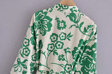 Load image into Gallery viewer, Green Collar Long Sleeve Floral Midi Dress
